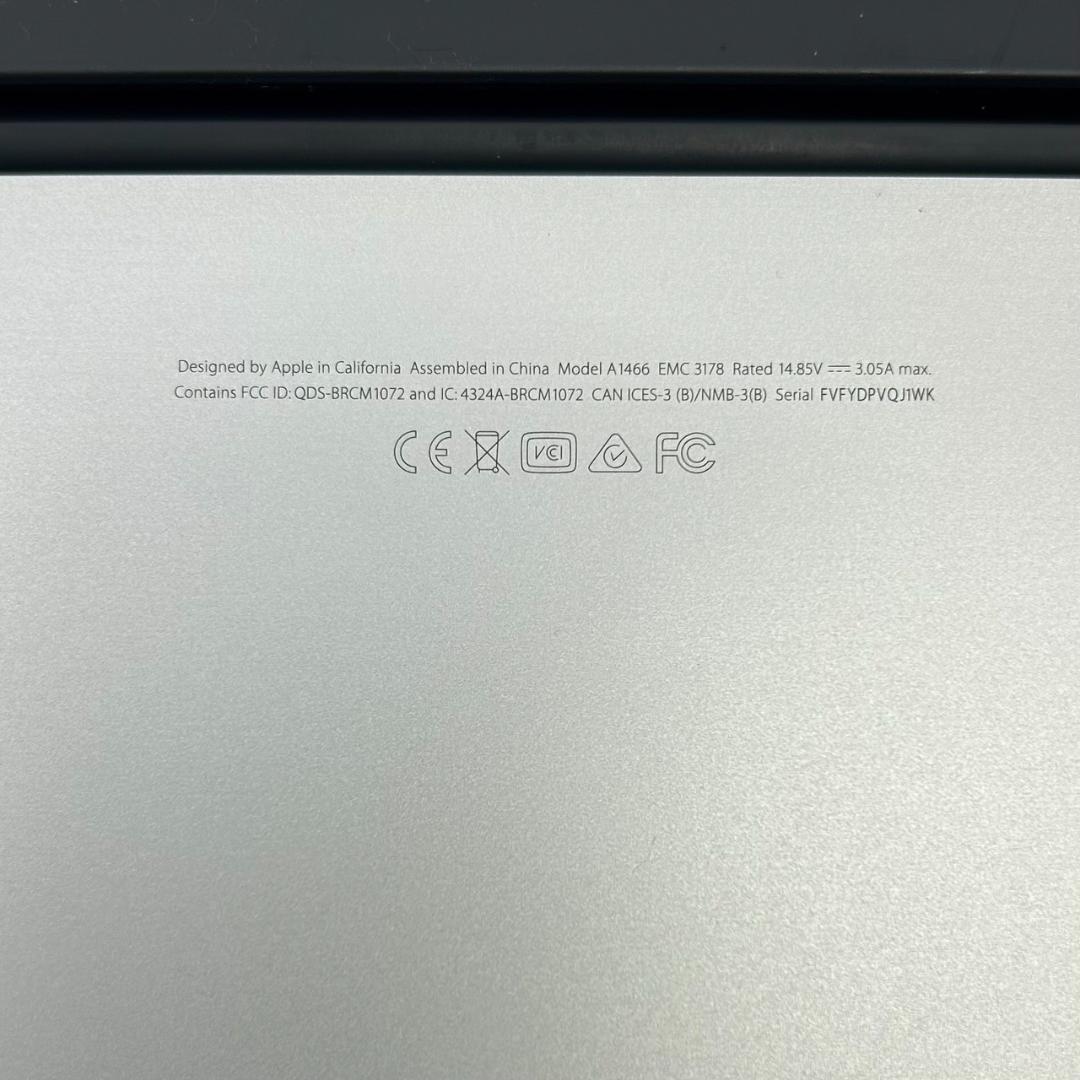 中古 MacBook Air (13インチ, 2017)