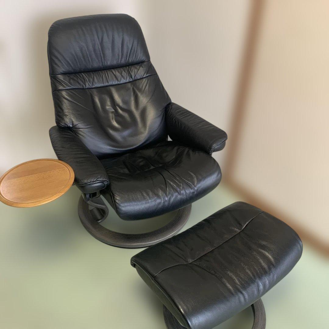 EKORNES ストレスレス リクライニングチェア　オットマン　サイドテーブル付