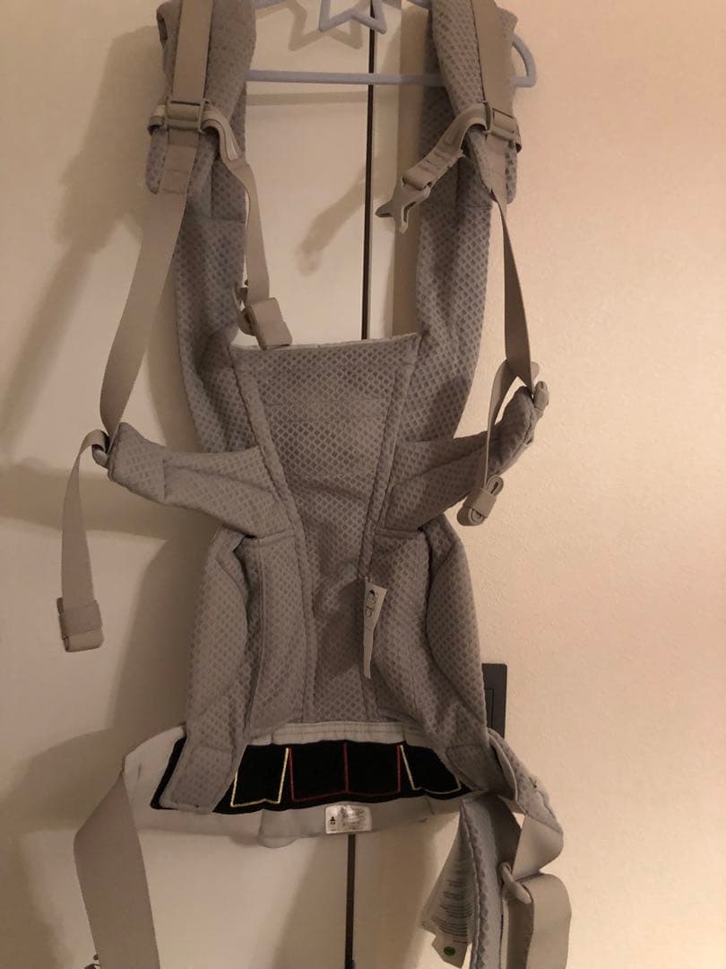 ergobaby 抱っこ紐 グレー　オムニブリーズ softflx mesh