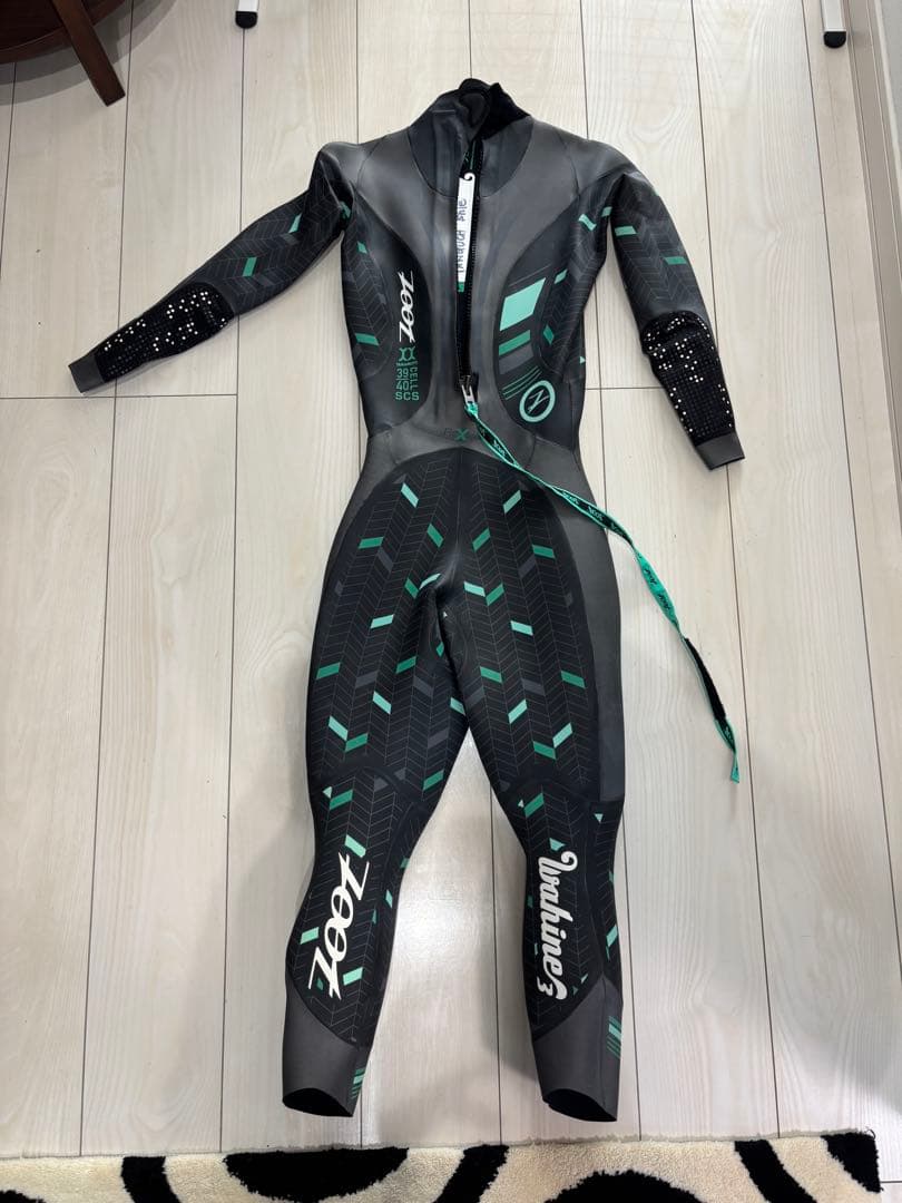 zoot ウェットスーツ Sサイズ