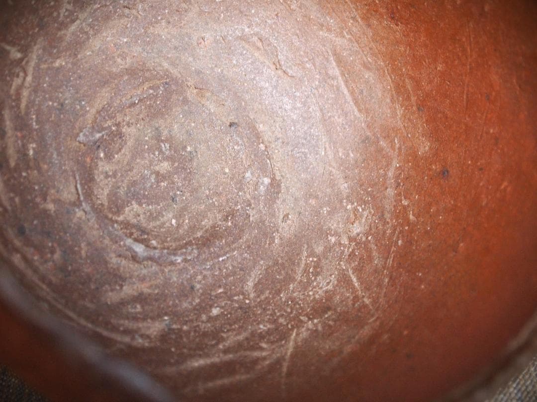 希少作★前嶋　五一郎【義弟：原田拾六】★備前〈手び練り）茶碗★緋色