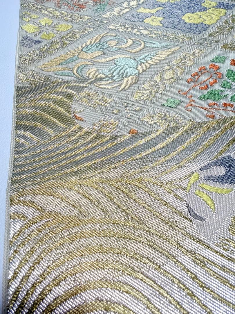 高級 袋帯 正絹 六通柄 服部織物 シルバー ホワイト 唐織 訪問着 留袖