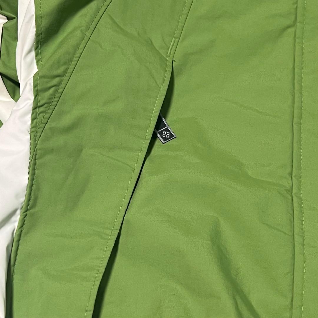 ひろ　 y2k Columbia nylon jacket
