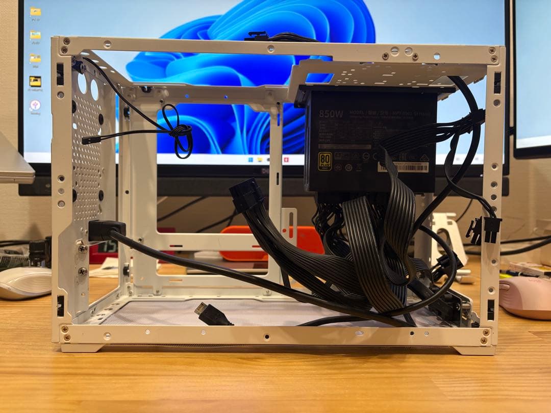 超小型でATX電源使えます！SSUPD MESHROOM D ITX PCケース