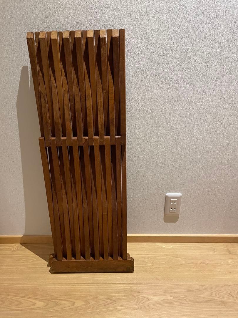 バリ島の木製ラック　棚　インテリア　バリティストウッドラック