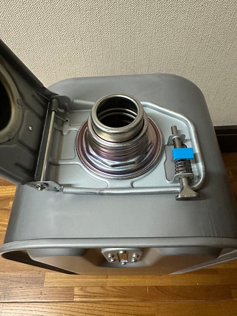 【熊本県中南部引取り専用】CORONA 灯油ファンヒーター 2016年製