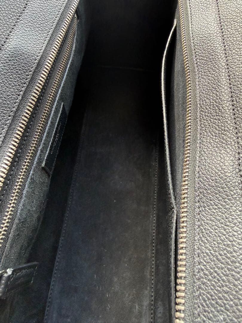 SAINT LAURENT ブラックハンドバッグ