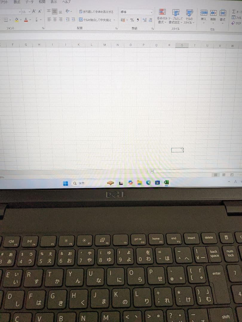 ⑦ DELL Latitude 3520 16GB 256GB FHD