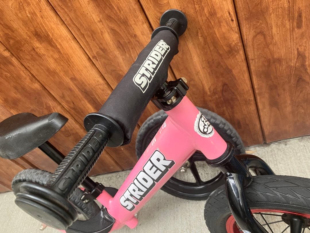 STRIDER バランスバイク ピンク 12インチ　中古