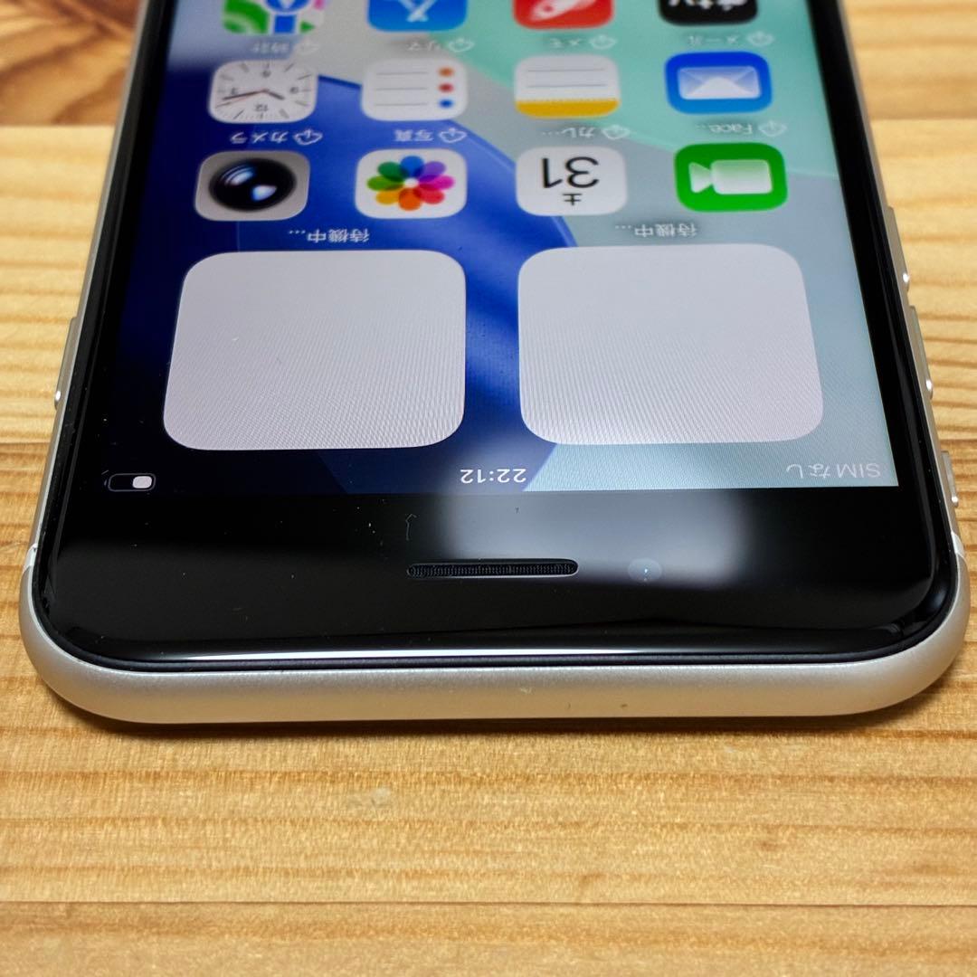 バッテリー新品　iPhoneSE第3世代64GB SIMフリyy17700f