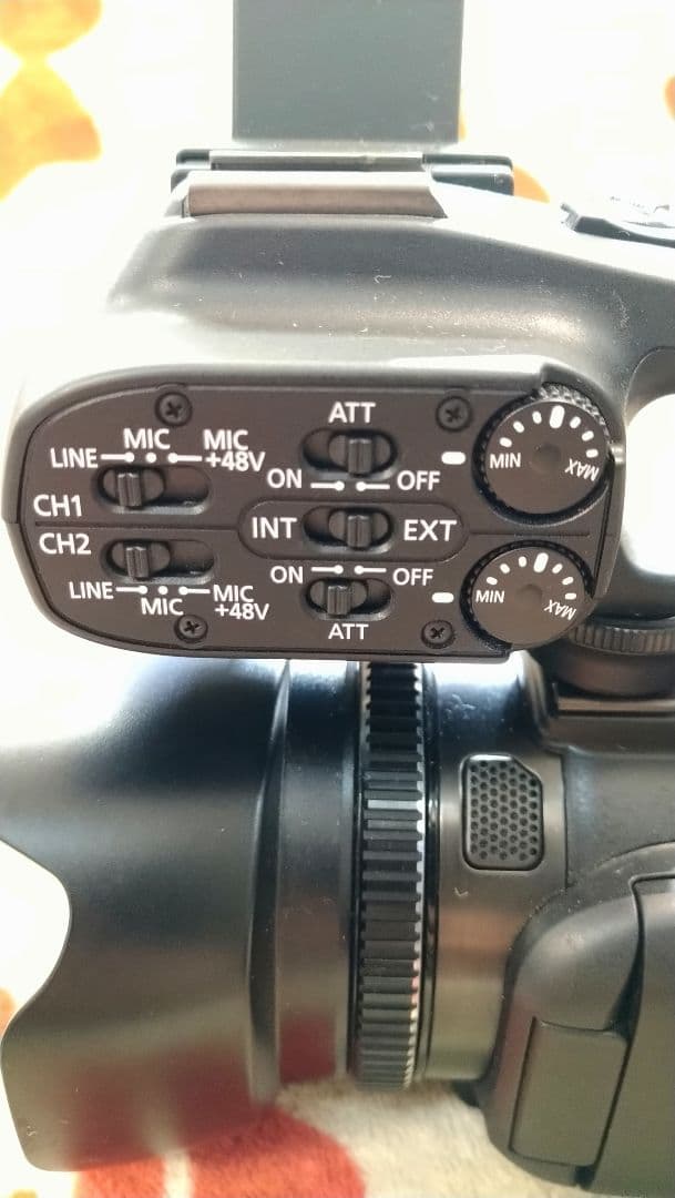 2037✡　Canon XA10 業務用ビデオカメラ本体