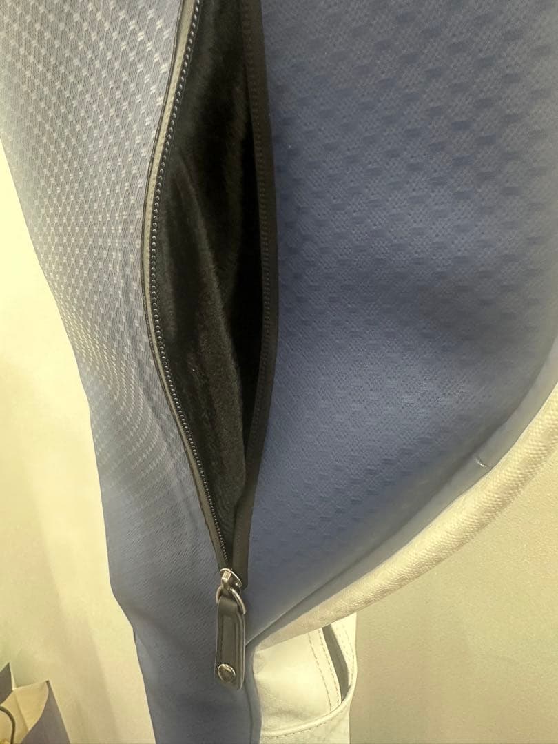 ほぼ未使用 ユナイテッドアローズゴルフ ウロコ レンジバッグ ネイビー／ホワイト