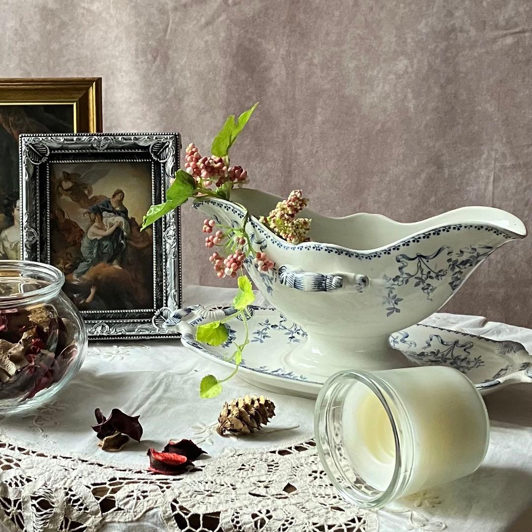 美品フランスアンティーク・サルグミンヌ U&Cモーツァルト・ソーシエール1点