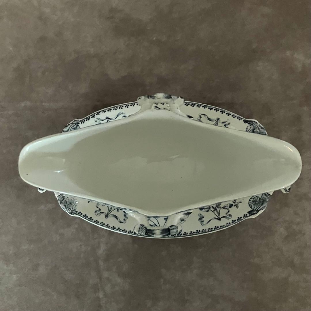 美品フランスアンティーク・サルグミンヌ U&Cモーツァルト・ソーシエール1点