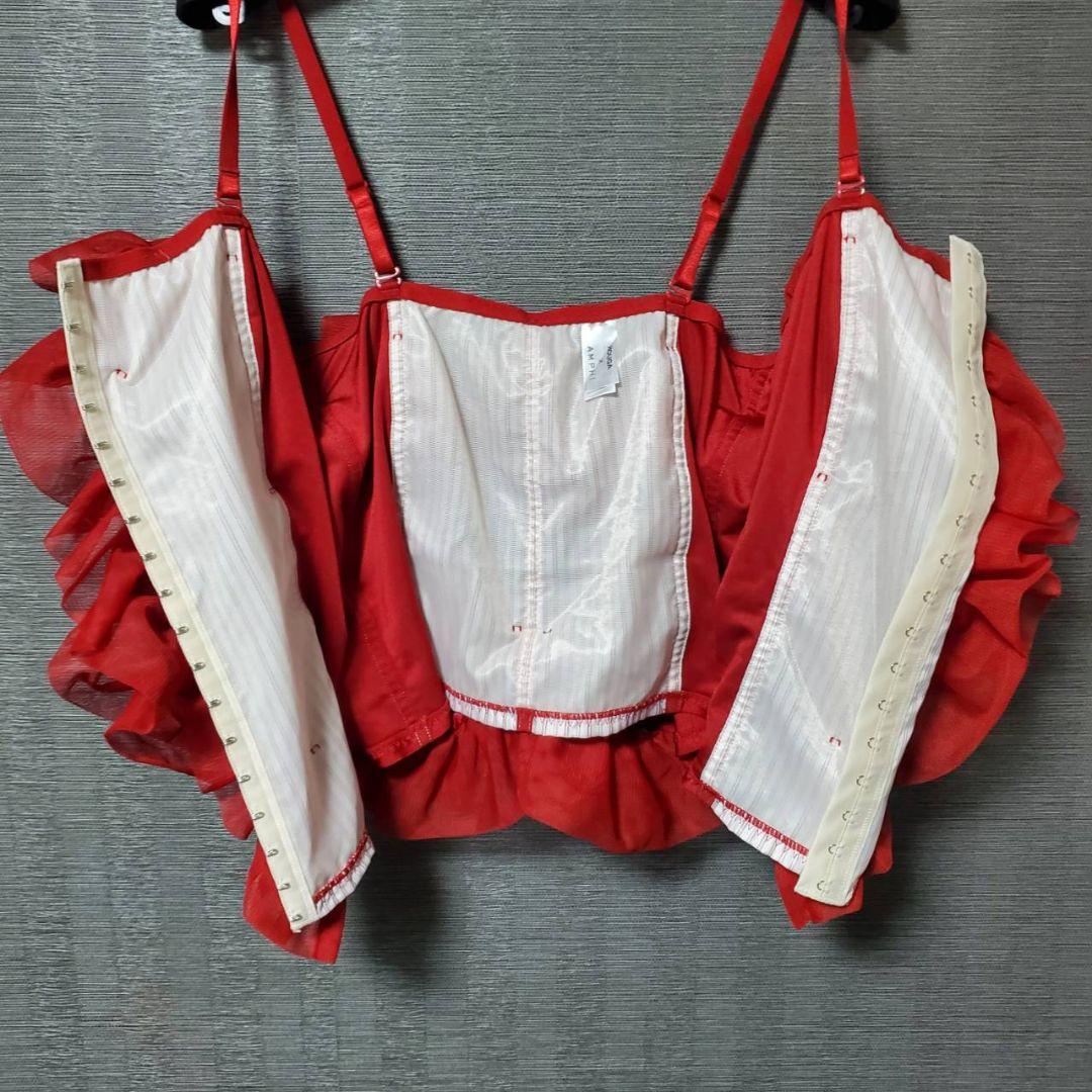 HOUGA × AMPHI RUFFLED TOPS & BOTTOMS