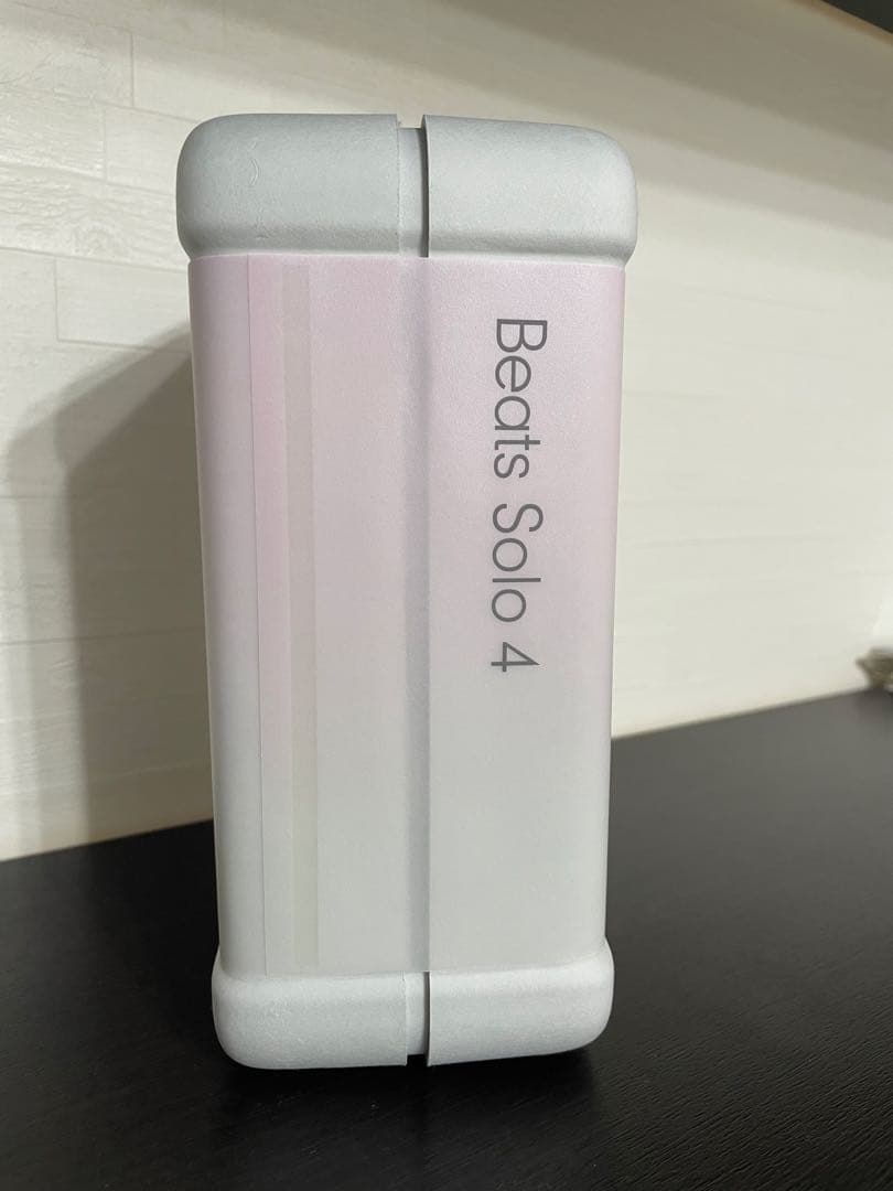 Beats Solo 4 ワイヤレスヘッドホン