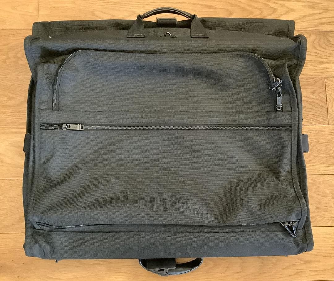 TUMI トゥミ ブラック ガーメントバッグ 231D3 トラベルバッグ