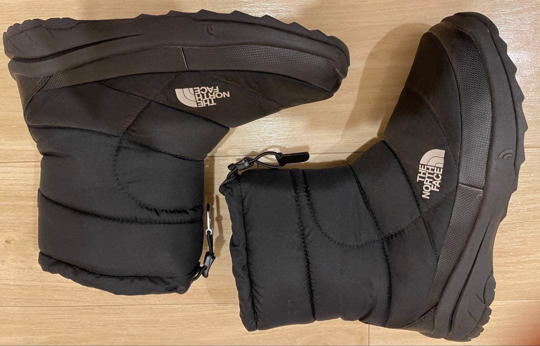 美品ザノースフェイス　ヌプシ　ブーツ　27㎝