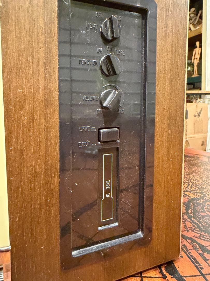 ジュークボックス型ラジカセ