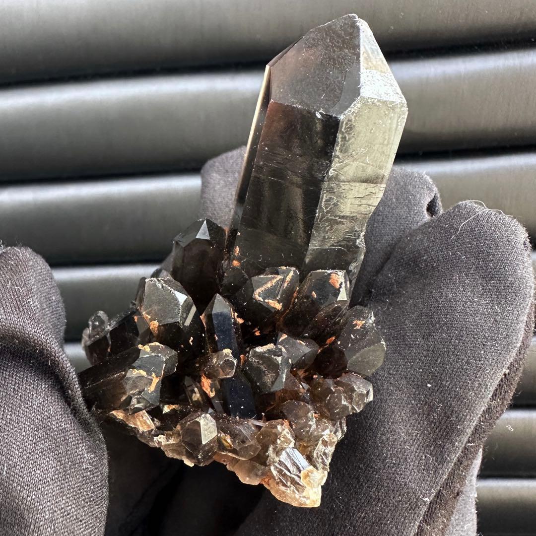 【最強魔除け】守護石モリオンスモーキークォーツ 原石クラスター 黒水晶A1534