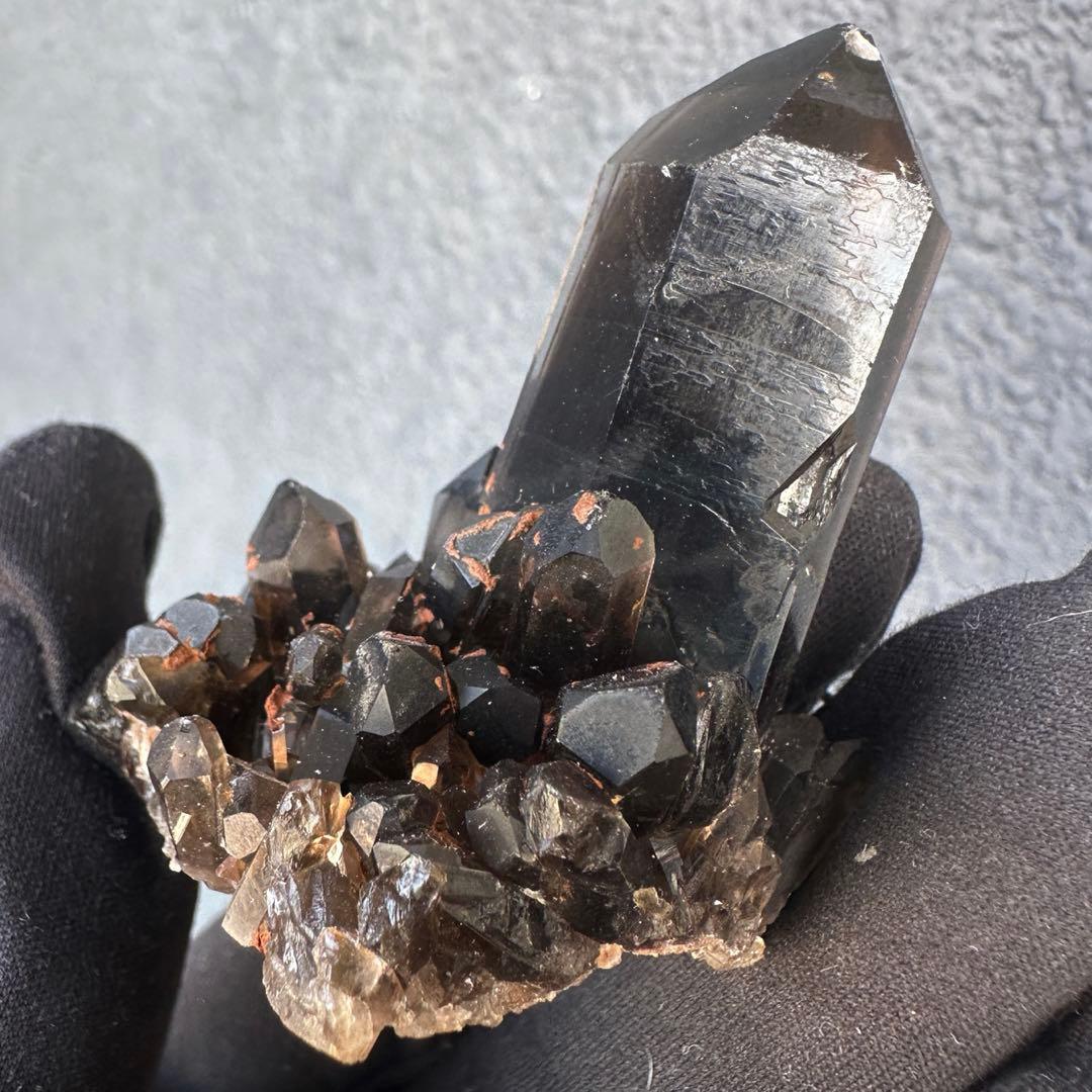 【最強魔除け】守護石モリオンスモーキークォーツ 原石クラスター 黒水晶A1534