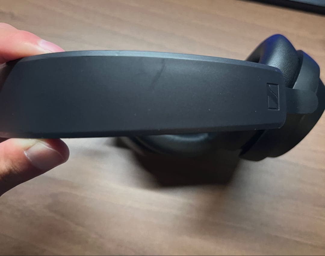 Sennheiser Accentum Wireless ブラック　アクセンタム