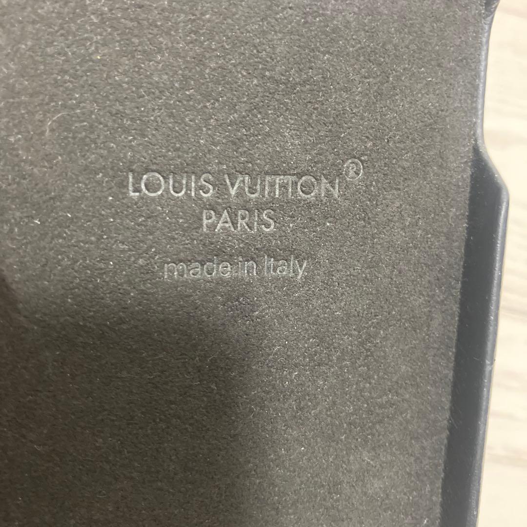 ✨超美品✨ルイヴィトン　iPhone15 PROMAXケース　モノグラム　黒