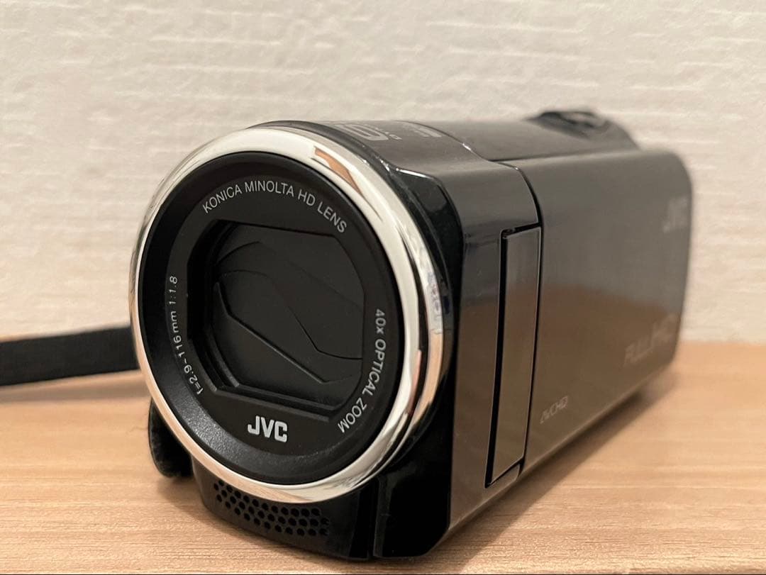 JVC フルHDビデオカメラ　Everio　GZ-E170-B【送料込み】