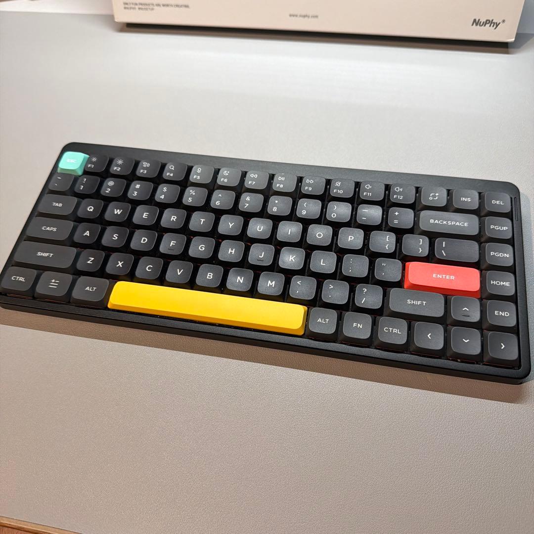 【美品】Nuphy Air75 V2 us配列 Cowberry