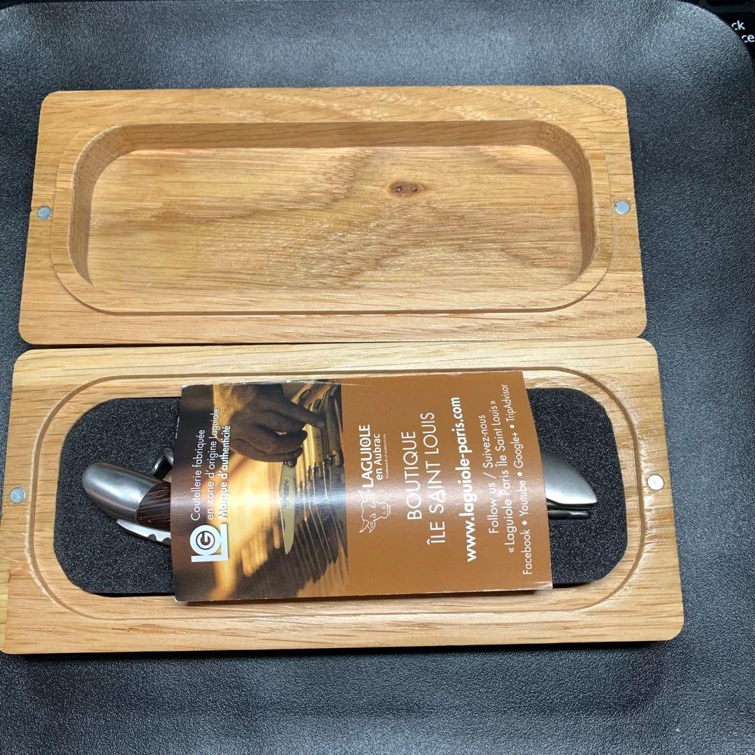 ラギオール・アン・オーブラック　ソムリエナイフ　木製ケース入り