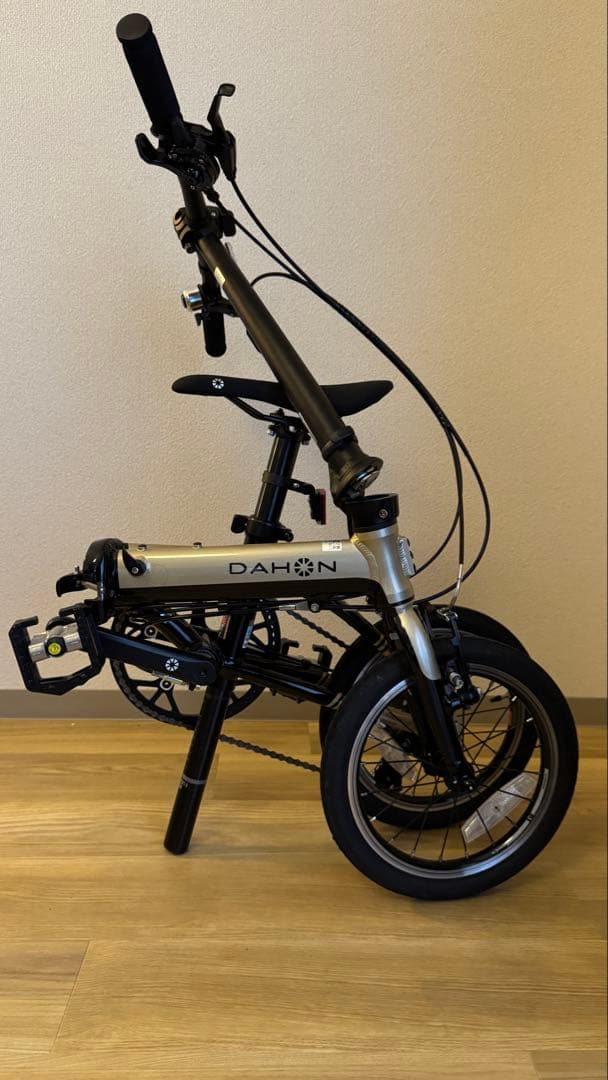DAHON ( ダホン ) K3 シャンパン　折りたたみ自転車ペダル輪行袋付き