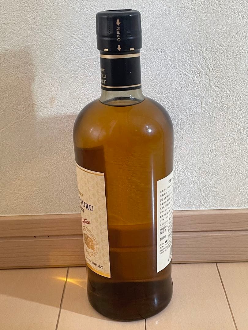 ウイスキー 竹鶴 ピュアモルト ホワイトラベル 700ml