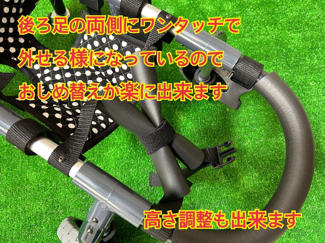 小型犬4輪歩行器　犬用車椅子　介護用　顎のせ枕付き　2.5〜4kg