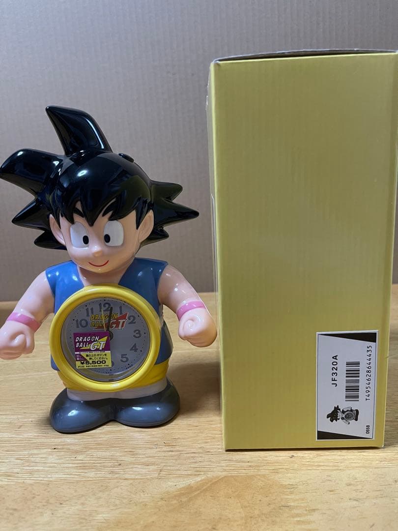 未使用保管品 ドラゴンボールGT孫悟 空時計 目覚まし時計