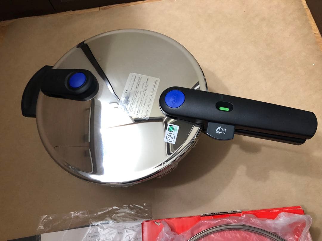 未使用　フィスラー ビタクイック 4.5L 圧力鍋 600-300-04-093