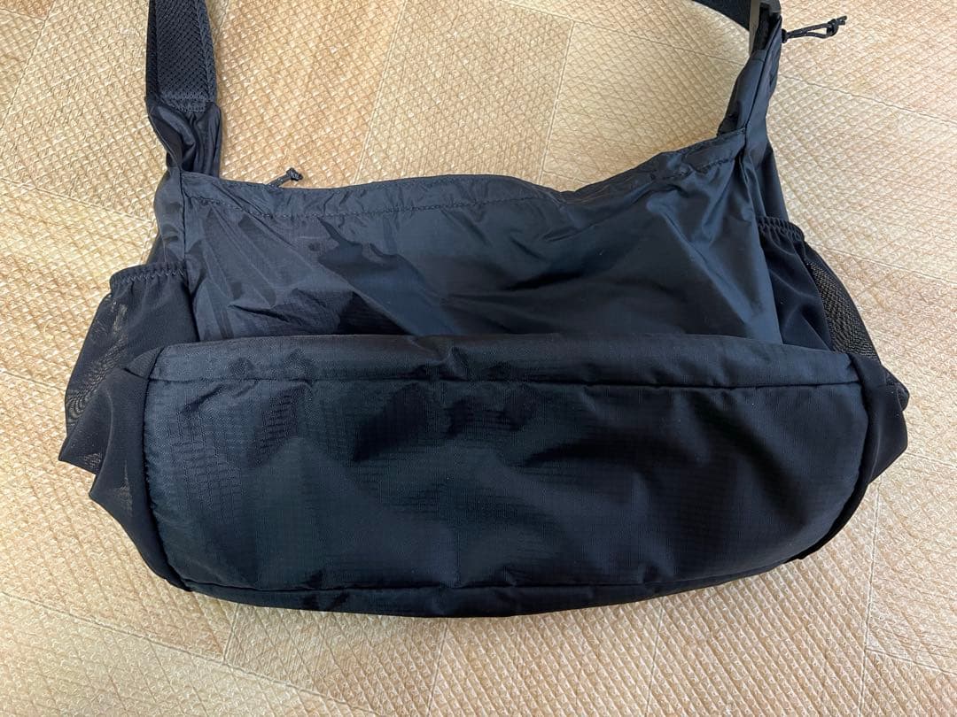 パタゴニア patagoniaライトウェイト トラベル クーリエ バッグ