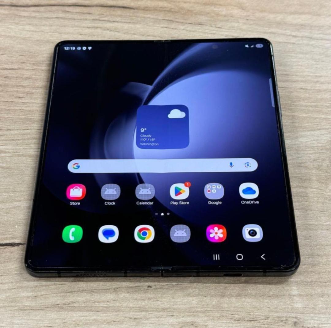 【良品】Android Galaxy Fold 5｜256gb｜SIMフリー