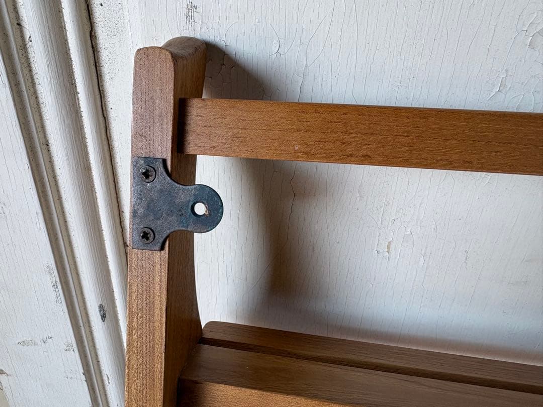 アーコール/ウォールシェルフ Light