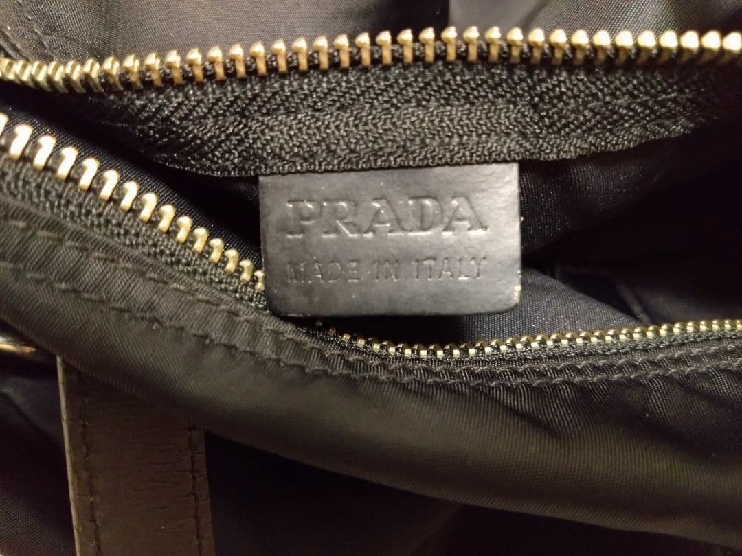PRADA ブラック ナイロン トートバッグ