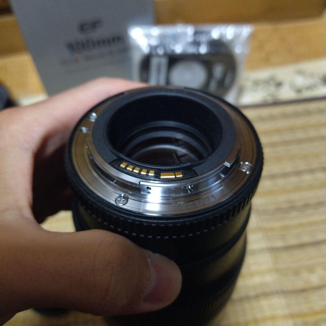 【美品】Canon EF 100mm f/2.8L Macro IS USM