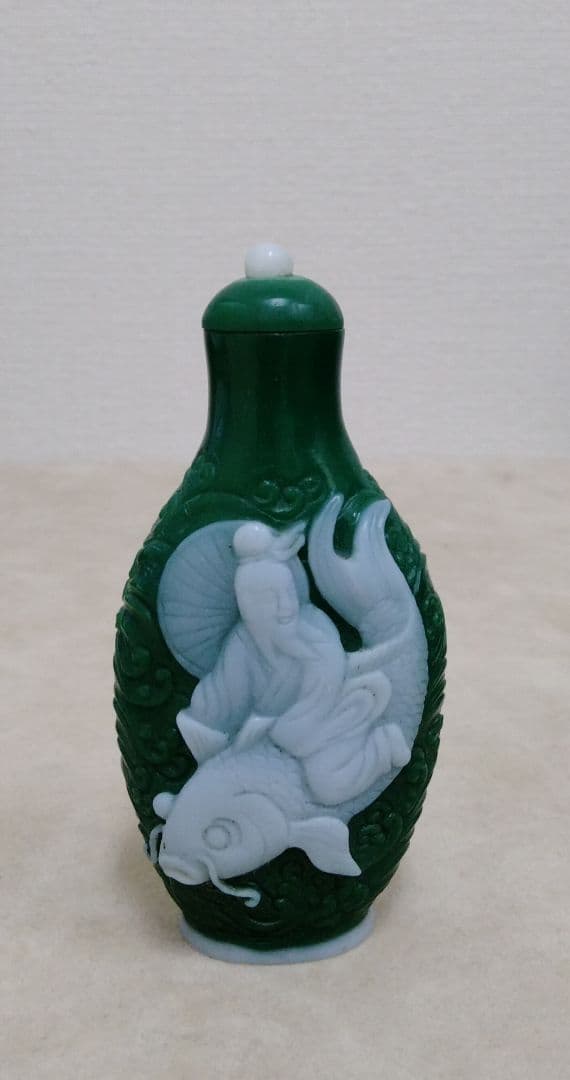 【最終お値引きです】美品　珍品　 古美術品　鼻煙壺 　骨董品 　ガラス 中国物