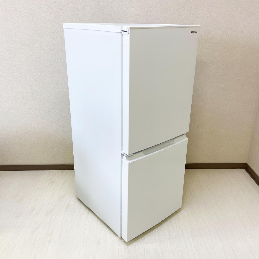 SHARP 2ドア 冷蔵庫 一人暮らし152L 2023年製 SJ-D15P-W