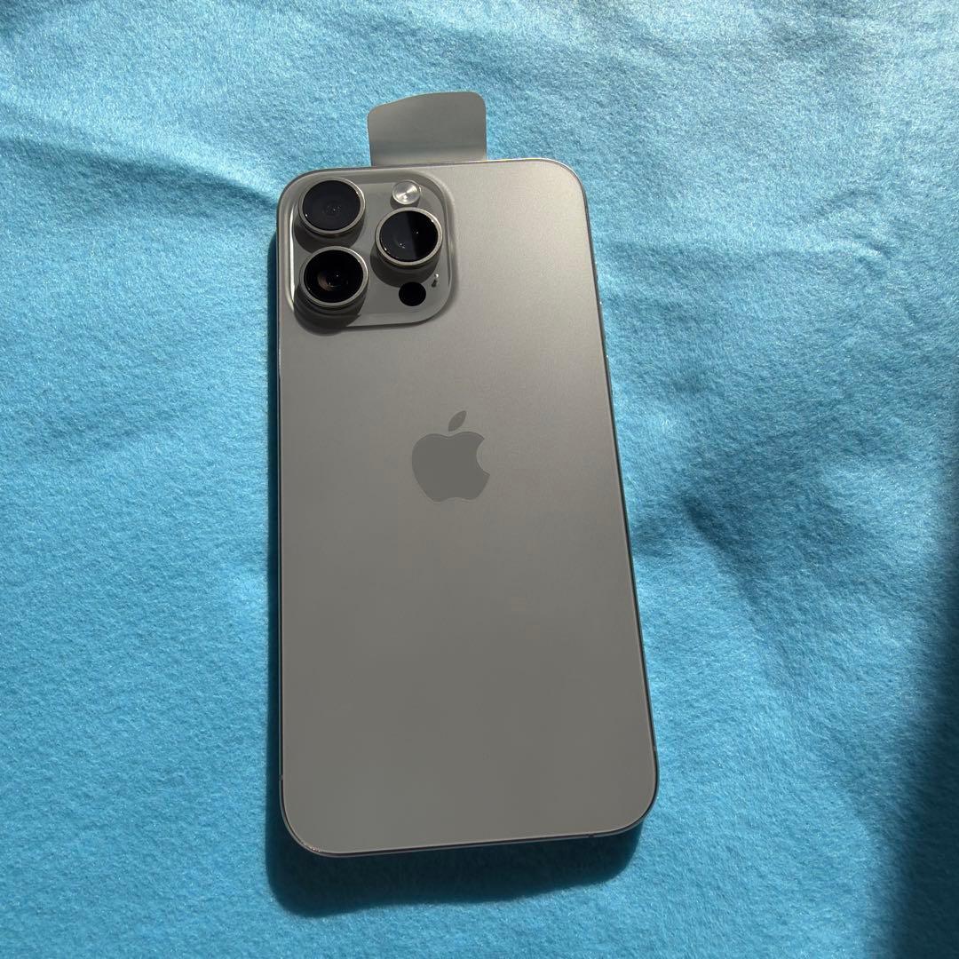 Apple iPhone 15 Pro MaX 256GB本体