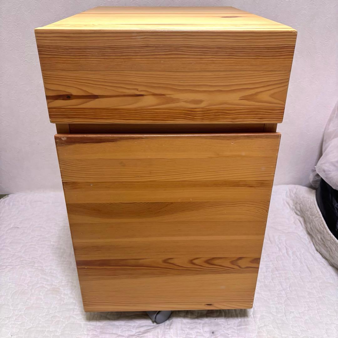 【廃盤】無印良品　パイン材　キャビネット　サイドチェスト　収納　キャスター付き