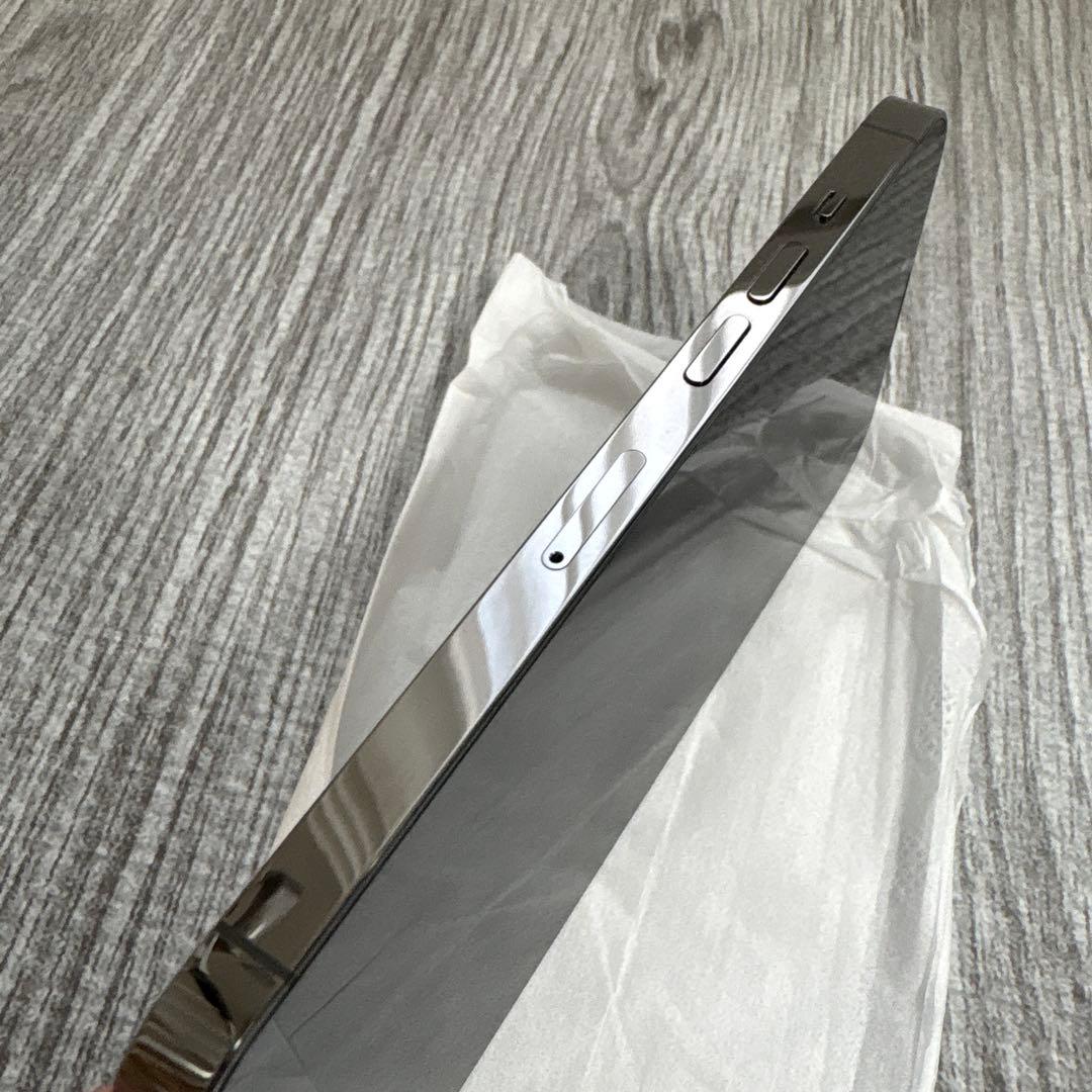 Apple iPhone 13 Pro グラファイト　128GB SIMフリー