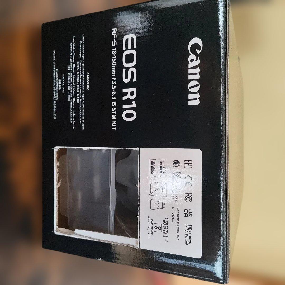 Canon　EOS R10 レンズキット