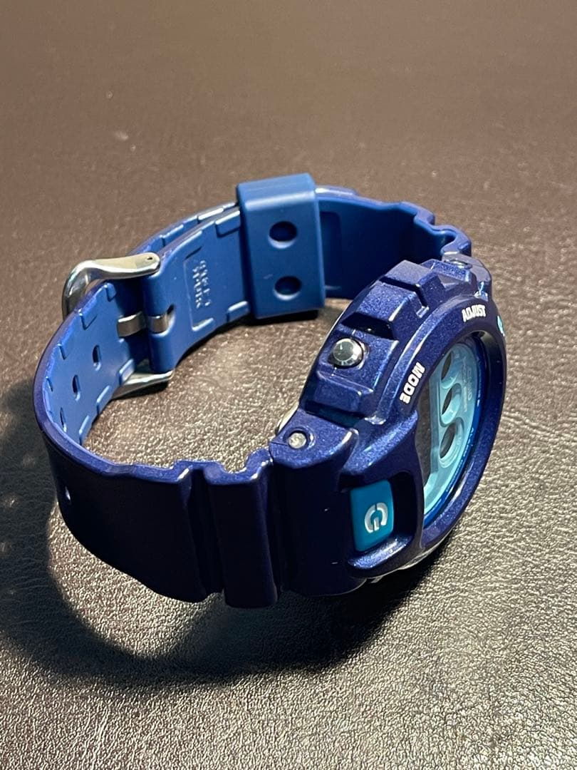 G-SHOCK 腕時計 クレイジーカラーズ ブルー DW-6900CC