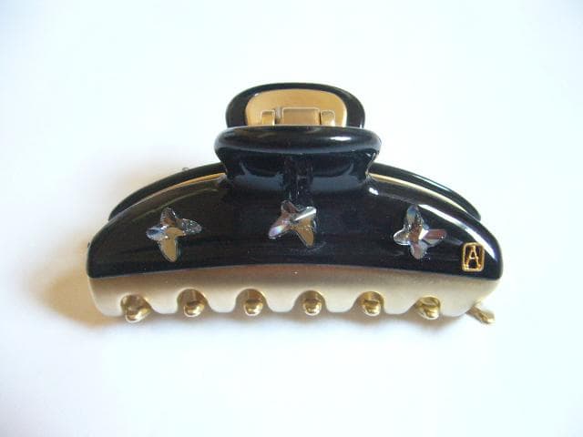 ☆美品☆レア✨アレクサンドルドゥパリ●煌めく✨蝶付きクリップ/ブラック/Mサイズ
