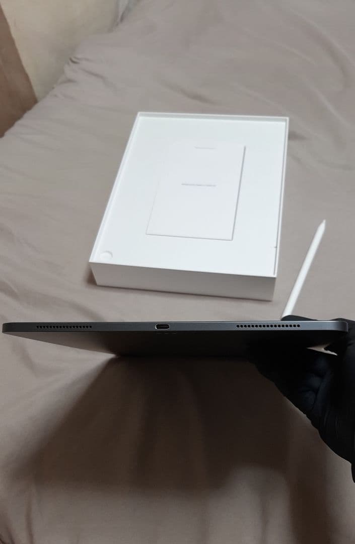 12.9インチ iPad Pro第3世代64GB新古Apple Pencil 2