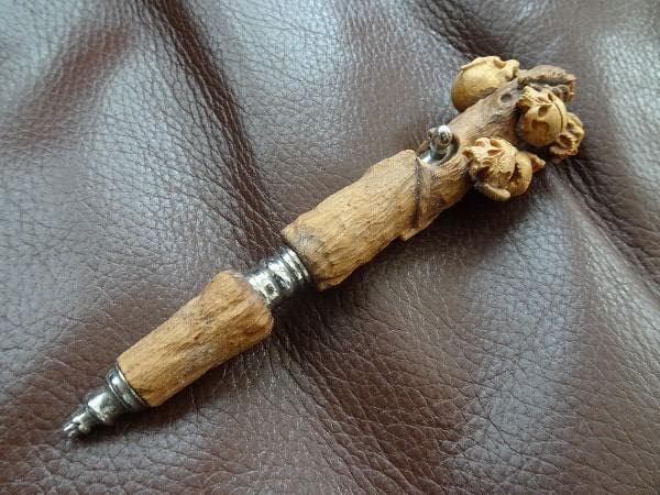 中山英俊 ボルトアクション・ボールペン ジオラマ5スカル 根付